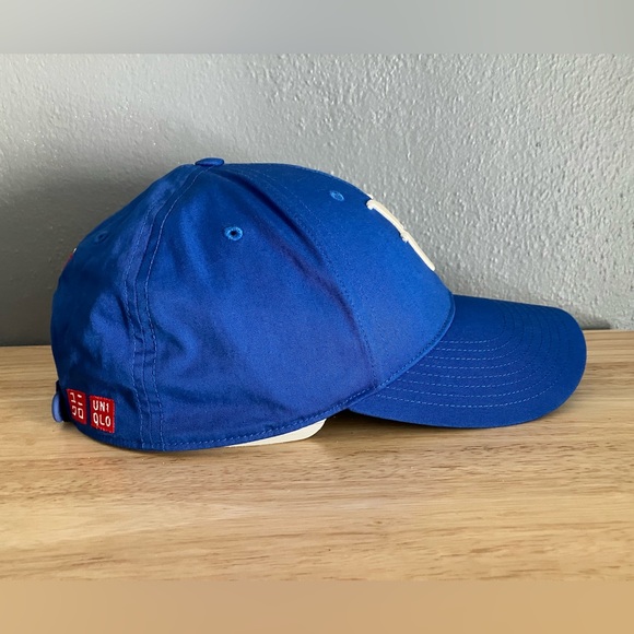 Uniqlo Roger Federer Tennis Hat Cap in RARE Blue NWOT Gorgeous OOP Velcro Strap - Picture 5 of 11